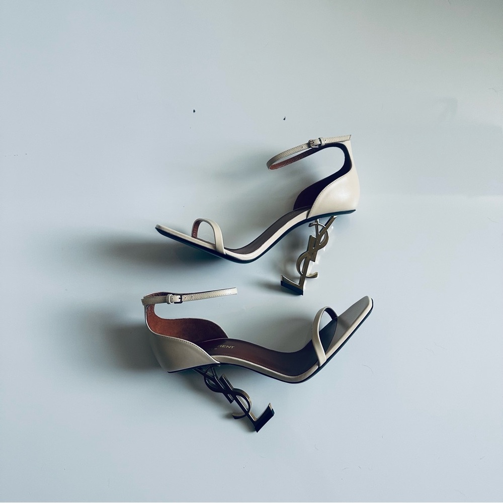 Saint Laurent Cream Heels with Gold Logo - Picture 4 of 11